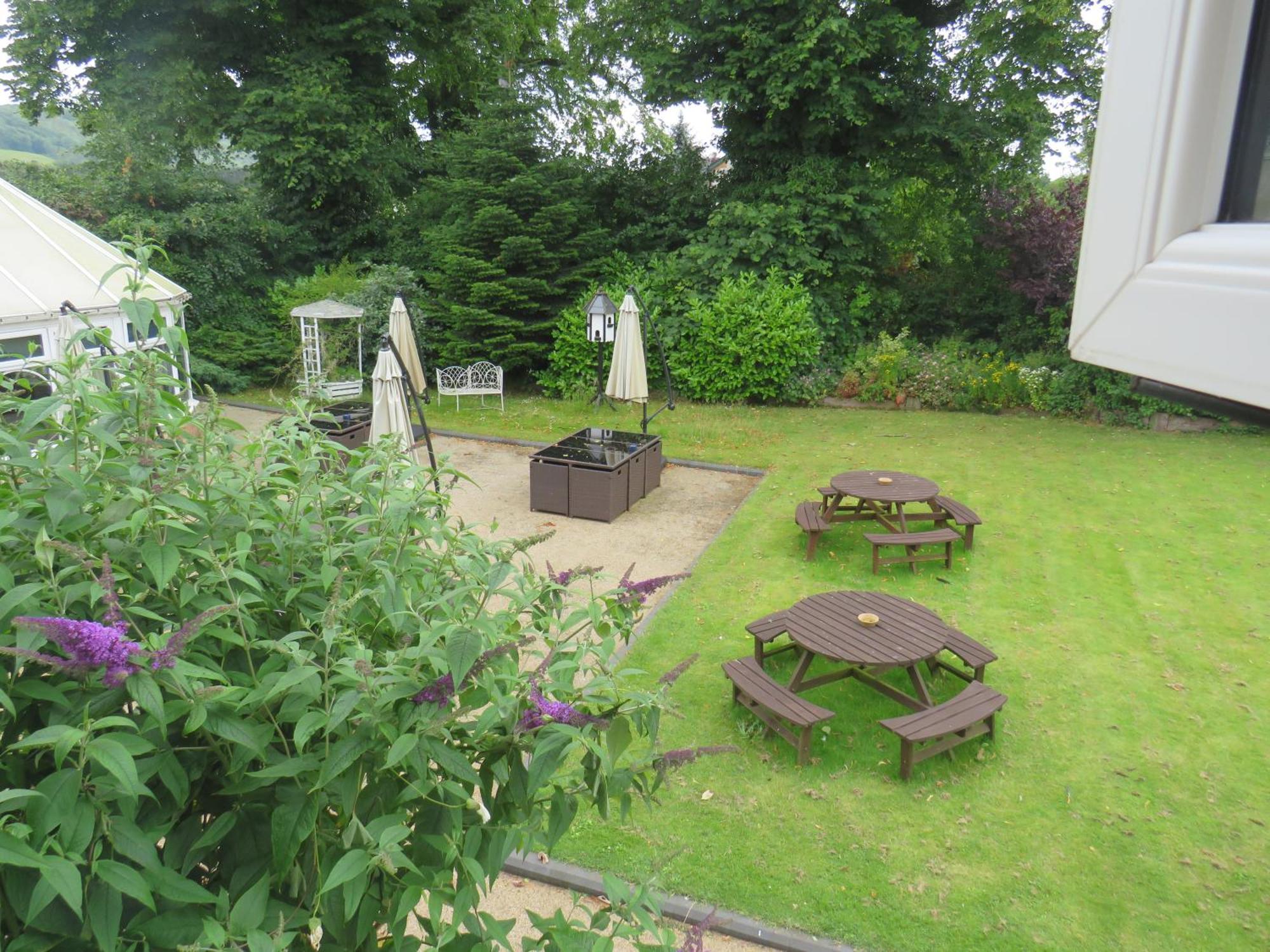 Ganton Greyhound Inn Exterior foto